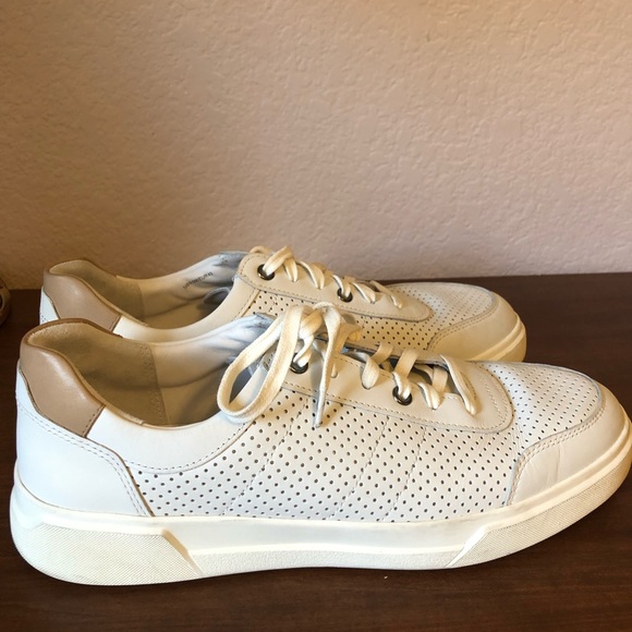 Men’s White VINCE Sneaker Size 9.5 - Picture 3 of 8